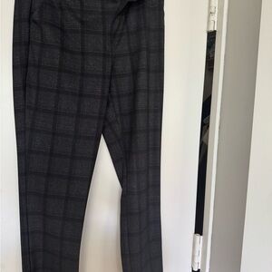 Wit & Wisdom Women’s Charcoal Plaid Dress Pants